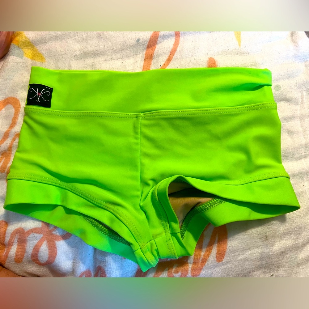 Kandi Kouture Green Dance Shorts CM 5/6